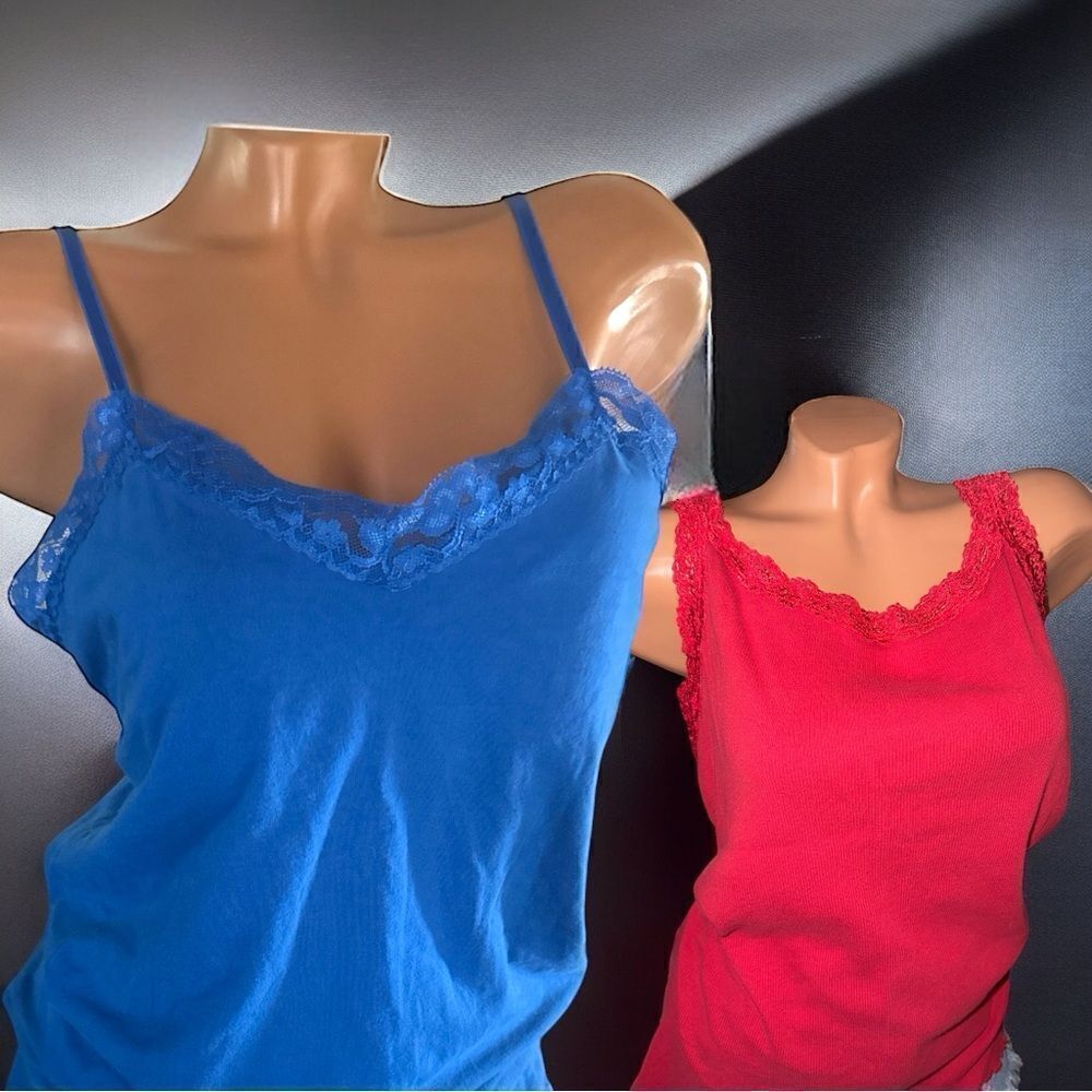 Rehab l 2 XL Lace trimmed Tanks l Royal Blue & Very Red l XXL l VGUC